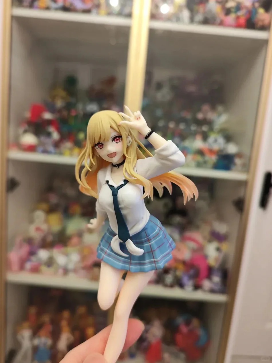 18-сантиметровая фигурка Марин – обзор и цена Anime Merchandise Dress